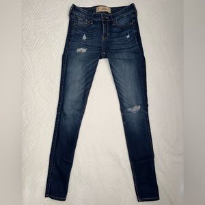 Hollister skinny jeans, low rise